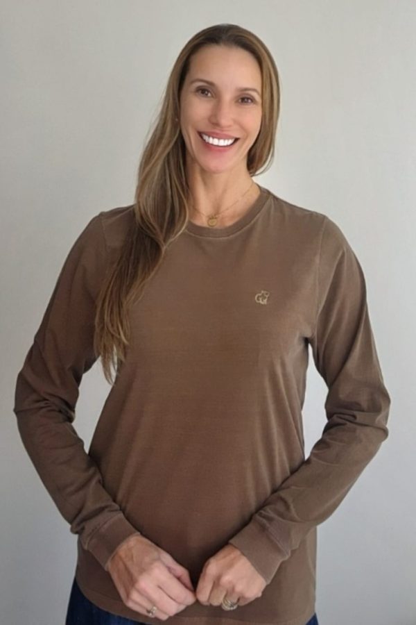 Camiseta Capivara Republic Manga Longa Marrom Mocha Mousse