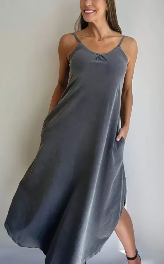 Vestido Capivara Republic® Alças- Longo com Bolsos